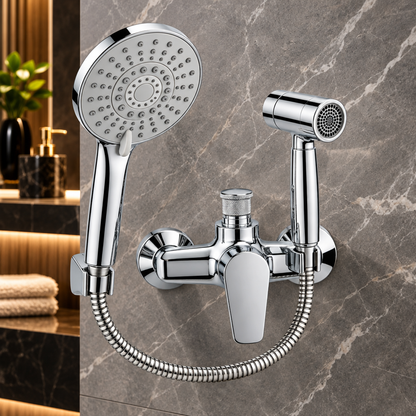 Detail of circular shower head nozzles